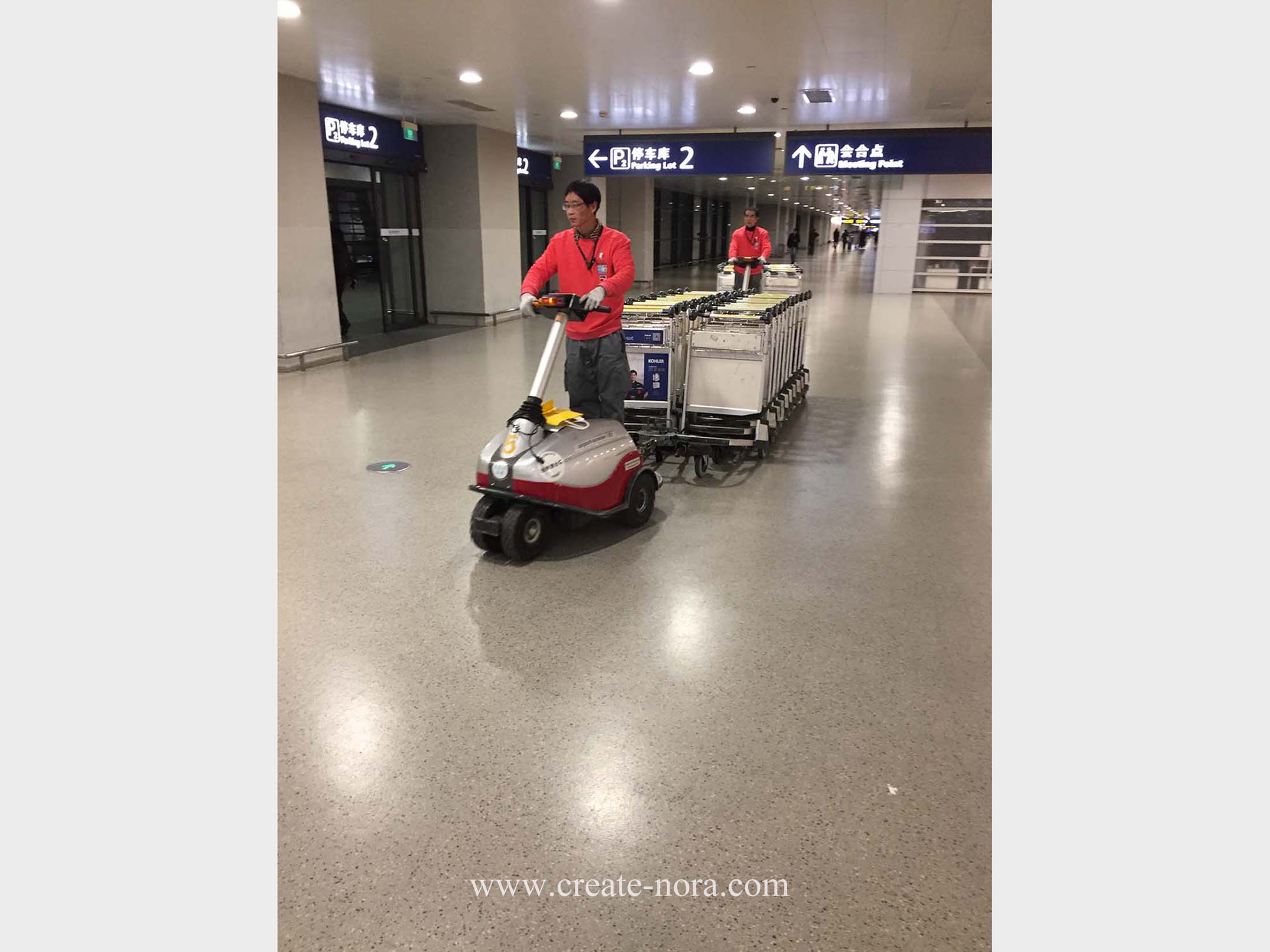 the photo of nora rubber flooring in Pudong International Airport Terminal 2 15